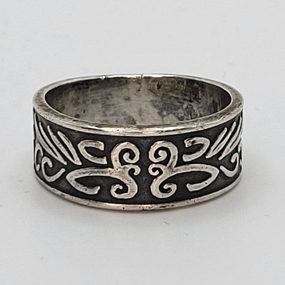 Jewelry - Sterling Silver Scroll Work Wide Band Ring Size 7
